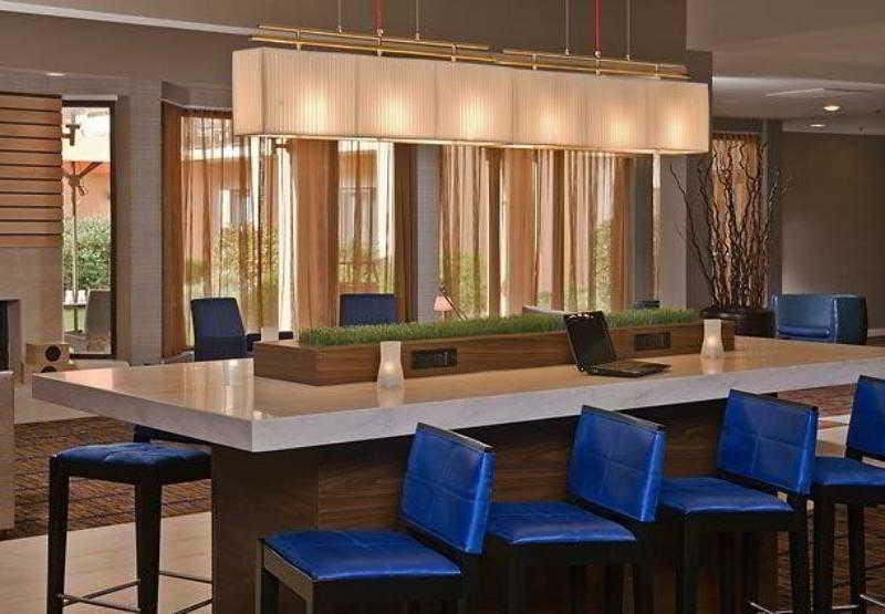 Courtyard By Marriott Mahwah Hotel Exterior photo